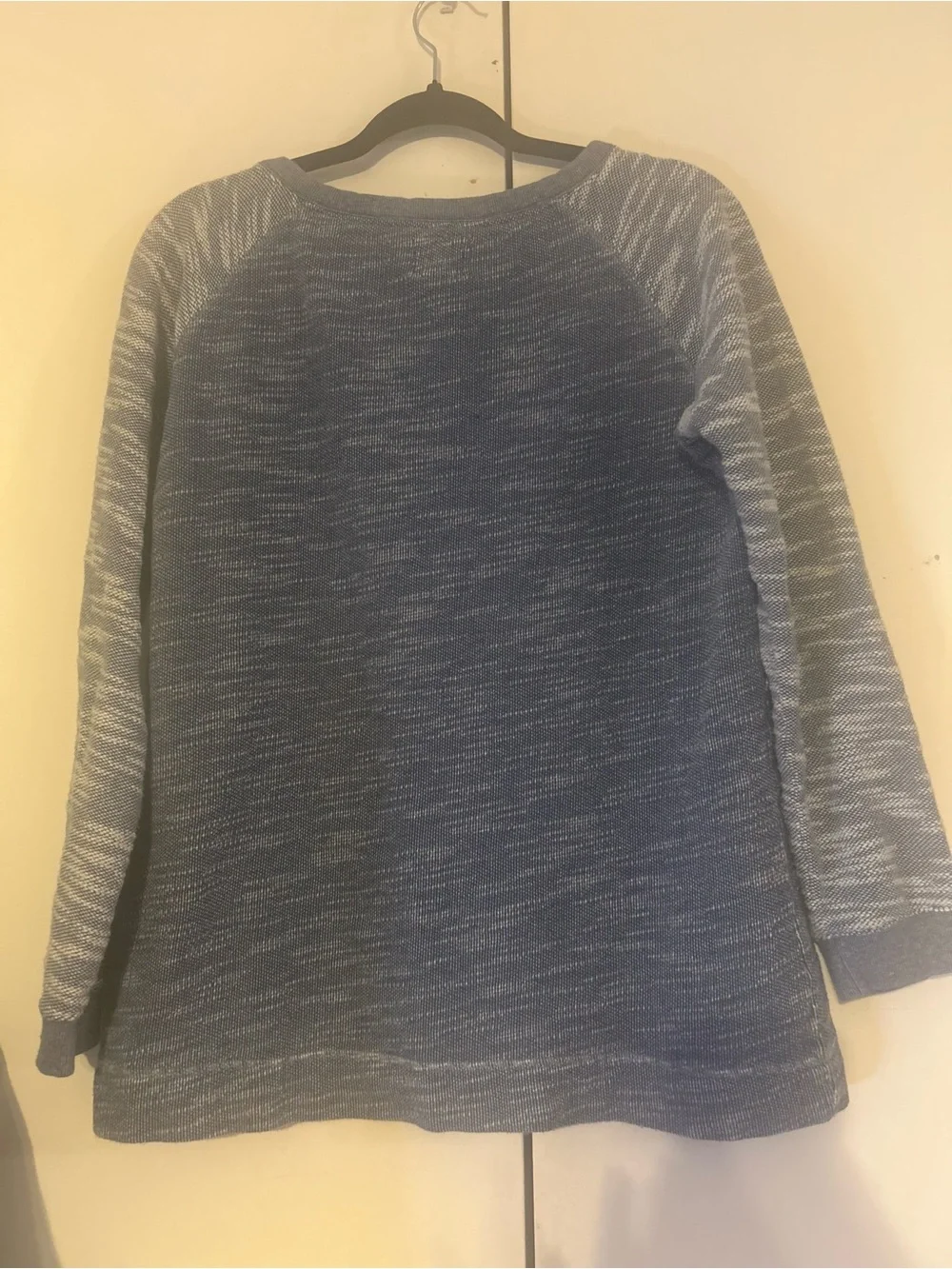 Champion Blue Heathered Raglan Sleeve Women's Sweat Shirt. 100% Cotton.Sz. Large